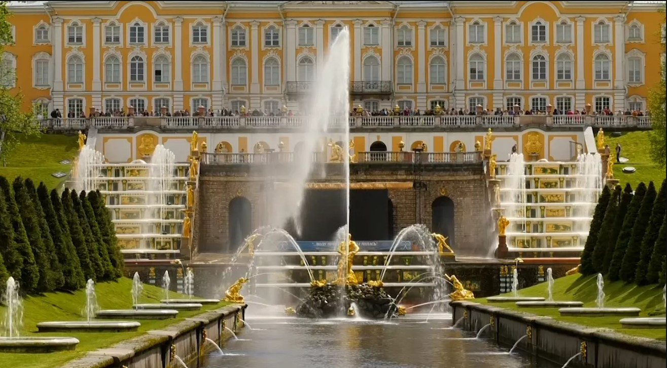 Fountain with Evening Illumination